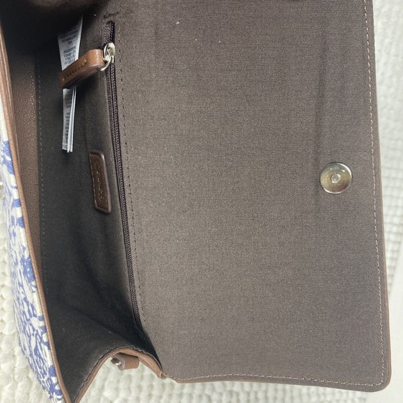Chaps Floral Crossbody Wristlet Blue and White Floral, Logo Vegan Leather Trim - Picture 6 of 9